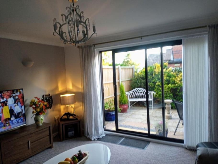 Ludlow Mews Town House With Free Parking Екстер'єр фото